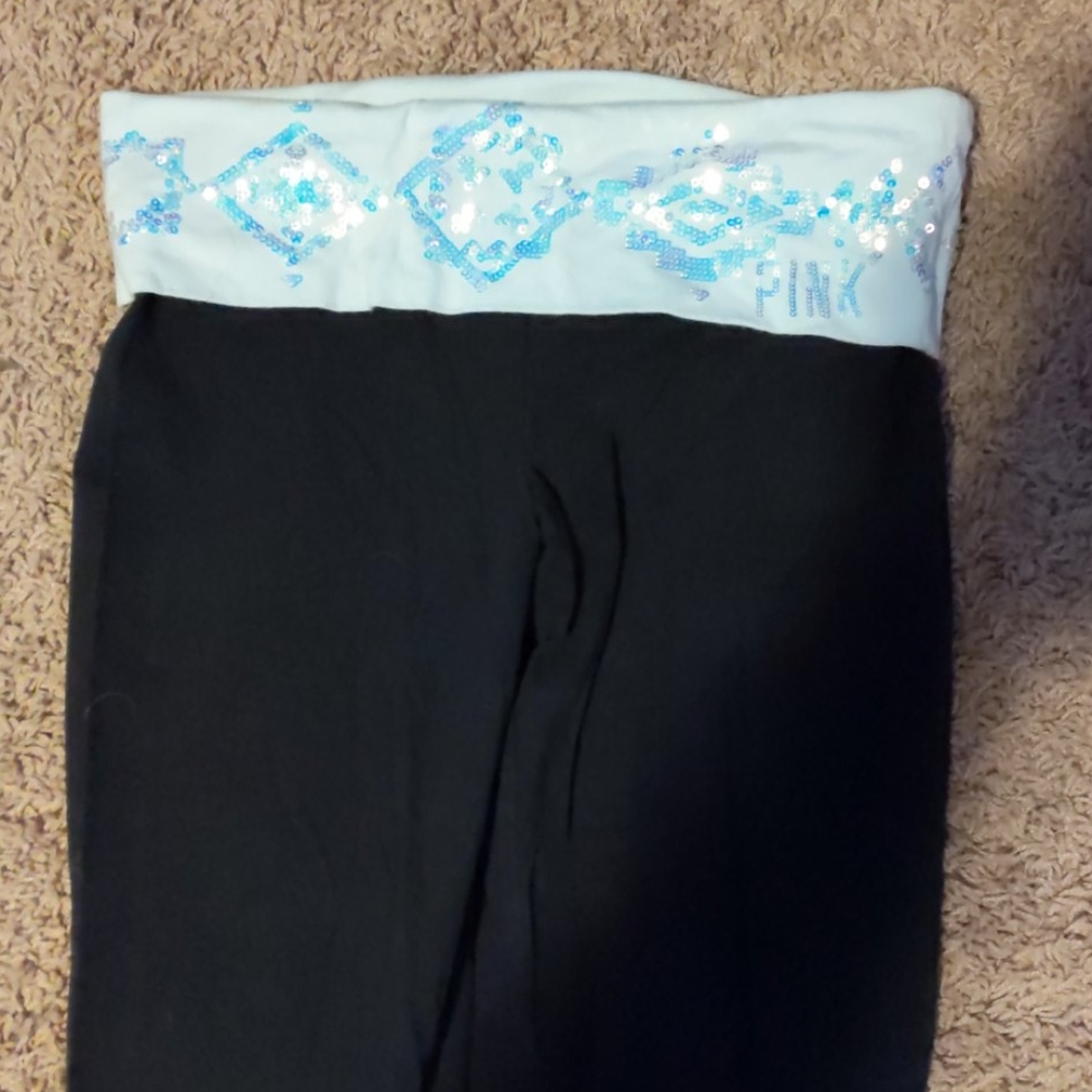 Pink yoga pants